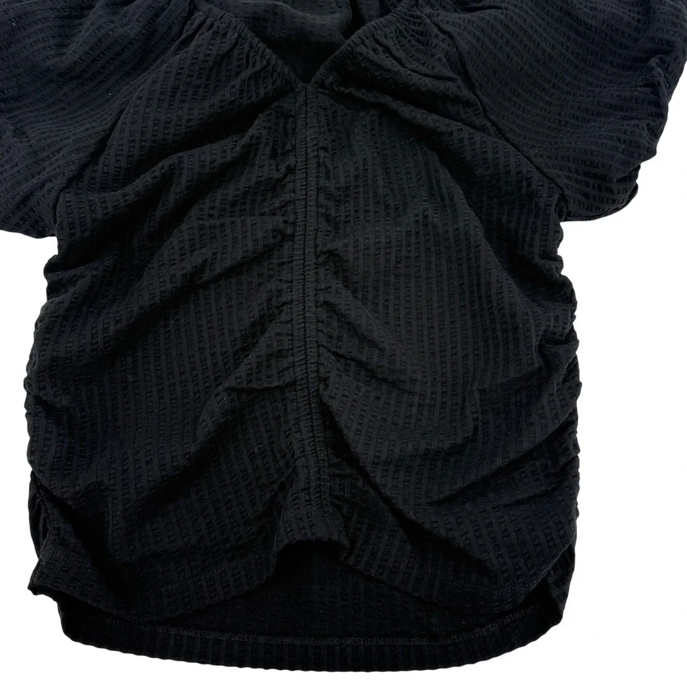 LOFT‎ Seersucker Cinched Bubble Sleeve Black Textured V Neck Top Size Large